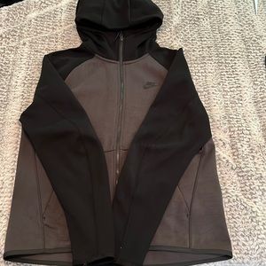 Mens Nike tech fleece zip up jacket